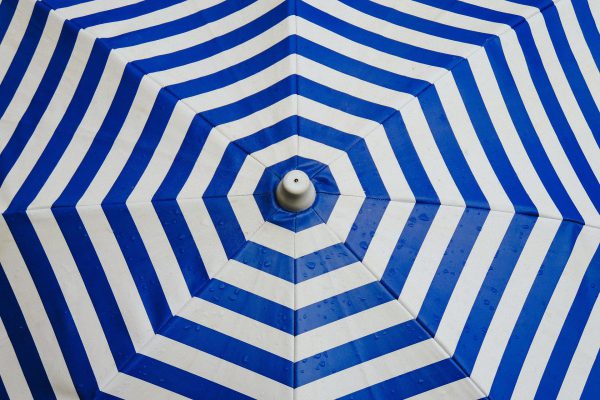 Screen umbrella